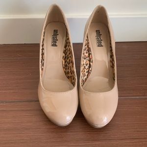 Nude heels size 9